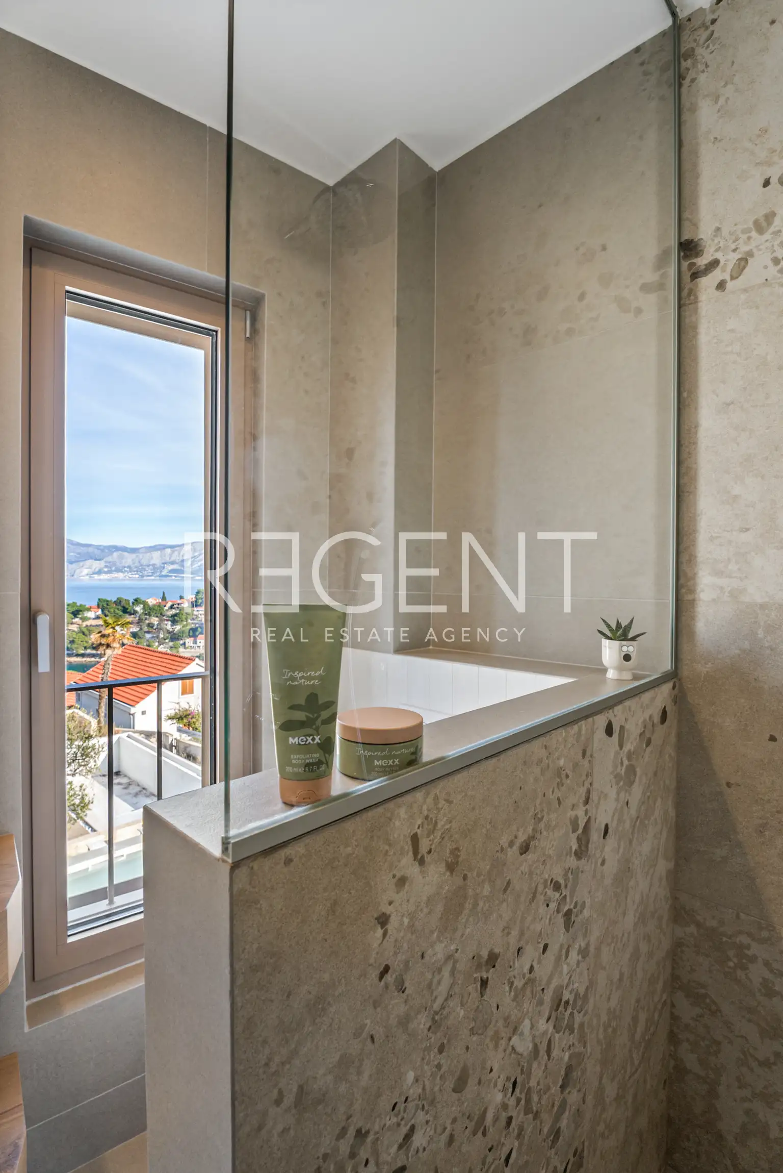 Brač, Splitska - Maison avec vue sur la mer