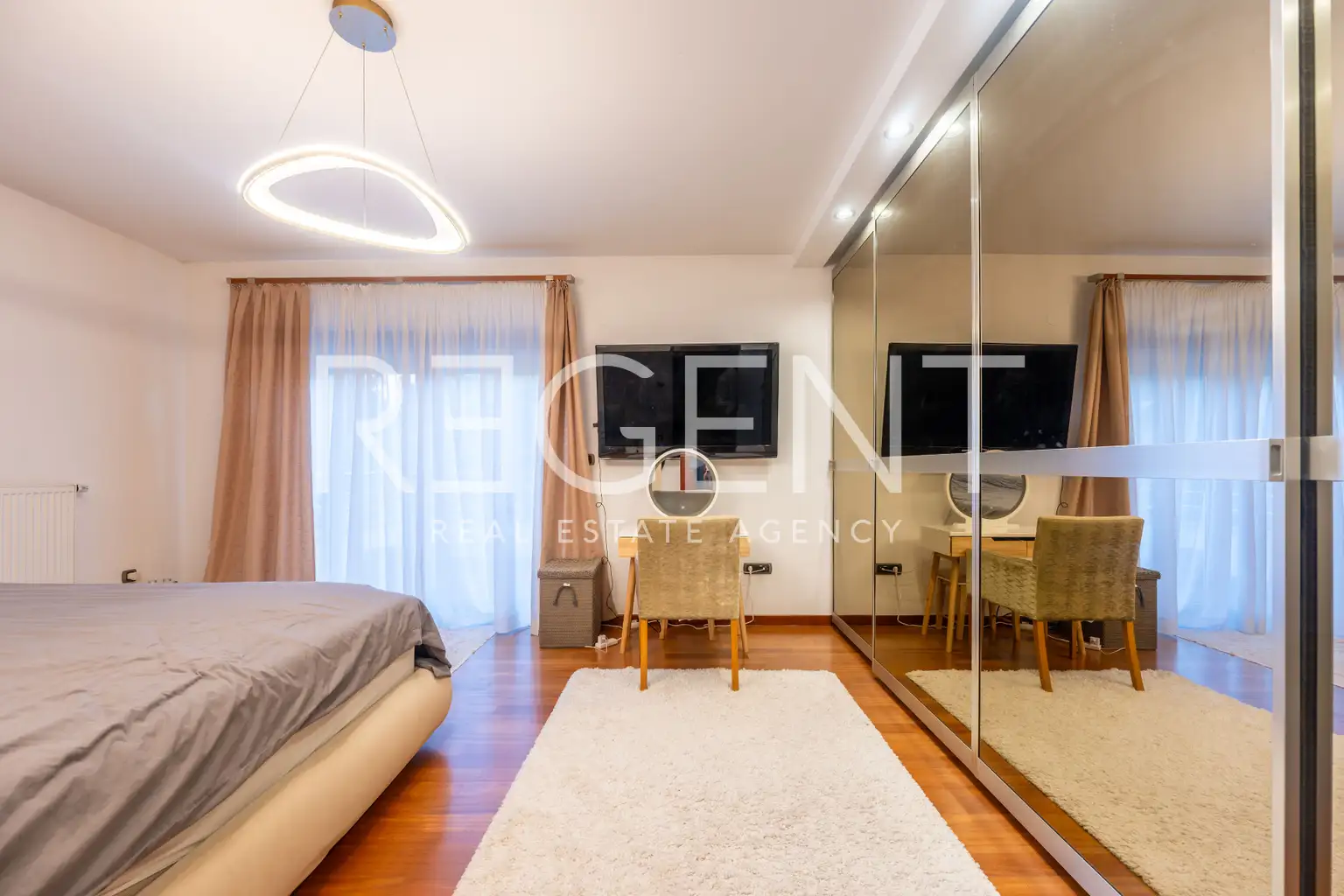 Zagreb, Sestine - Exklusives Penthouse in einer Stadtvilla, 123m2 zur Miete