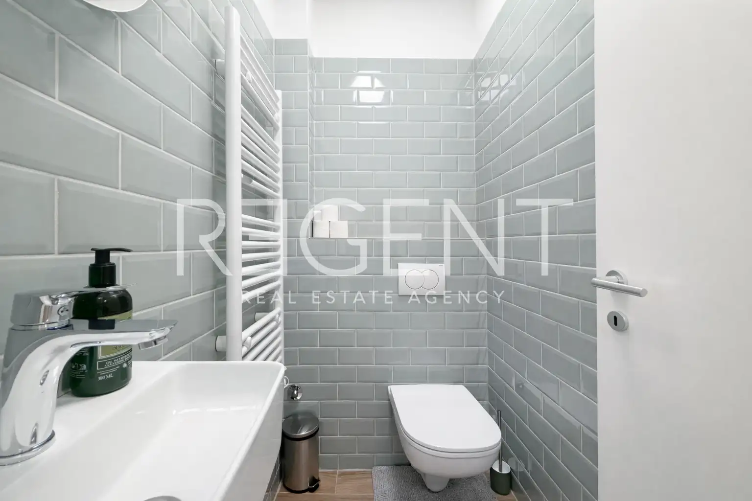 Zagreb, Gundulićeva - grand appartement de trois pièces, adapté