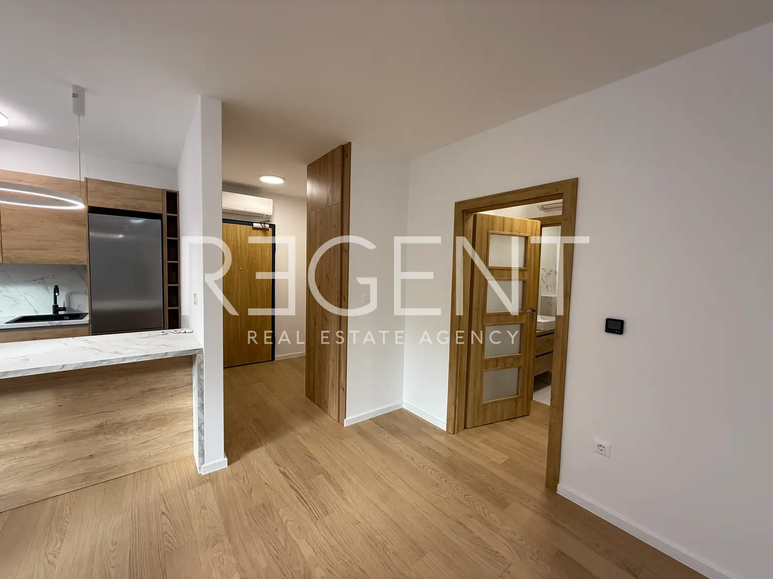 Záhřeb, Gračani – třípokojový byt s terasou a garáží