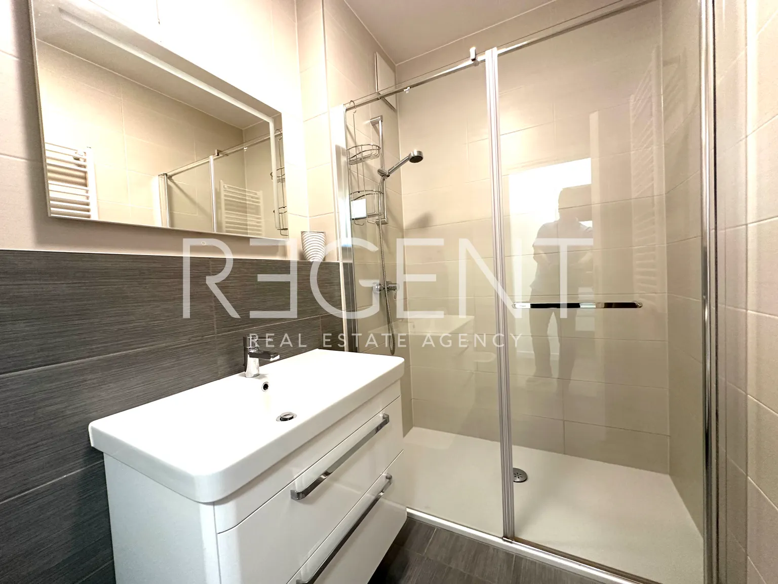 Záhreb, Bundek, Meandar - Moderný trojizbový byt na prenájom, Novostavba 80 m2