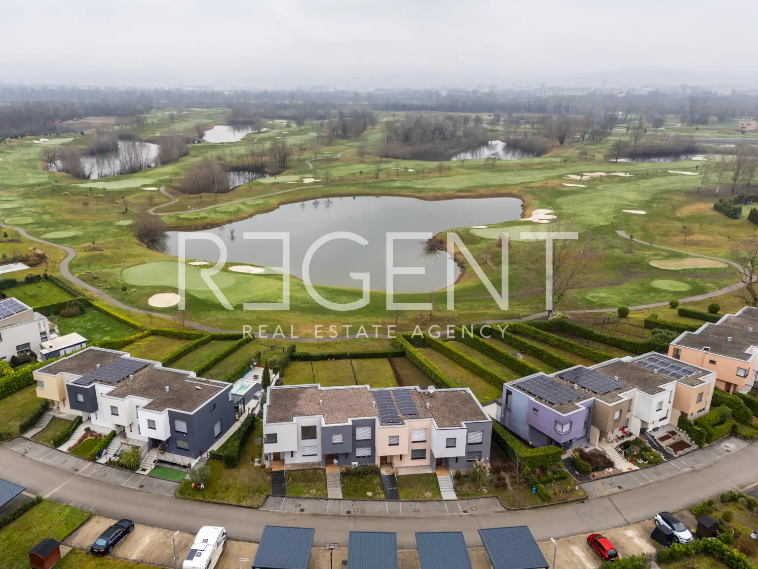 Загреб, Блато – рядный дом с садом