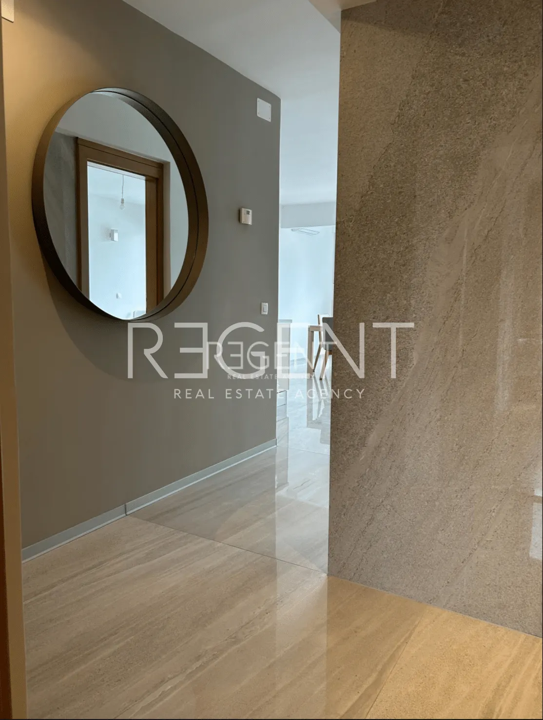 Split, Kroz Smrdećac - atraktiven komforten dvosoben apartma 93 m2