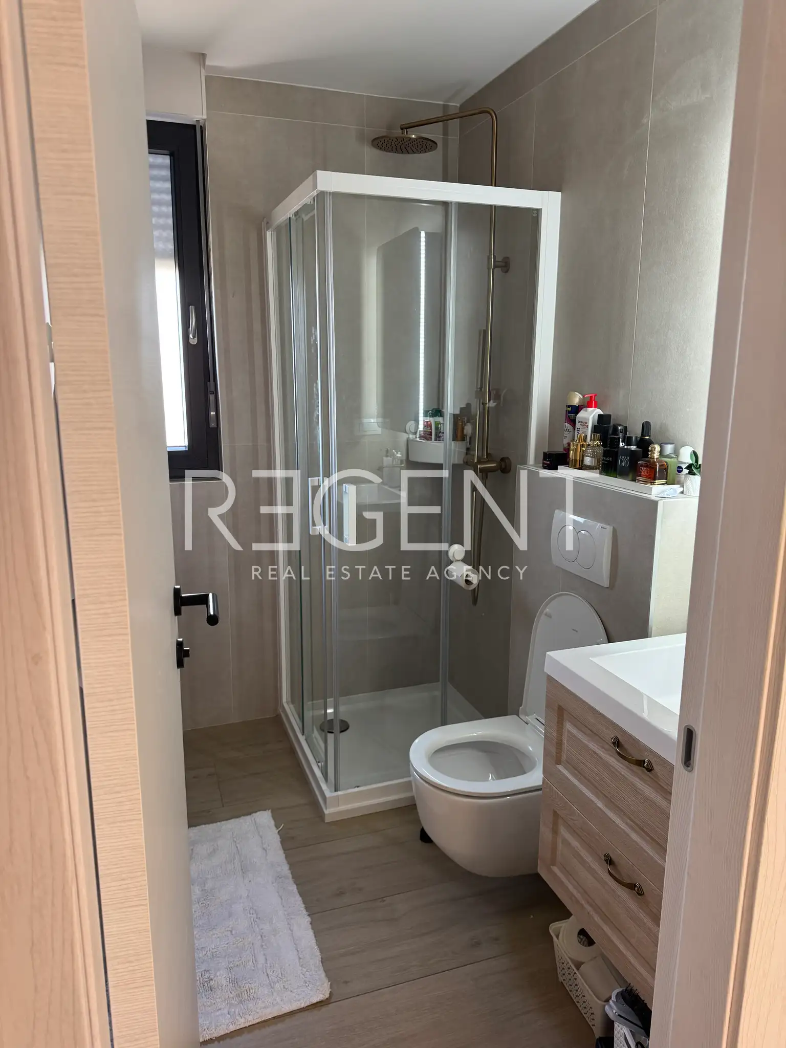 Kaštela, Kaštel Stari - Dvosoban penthouse s terasom