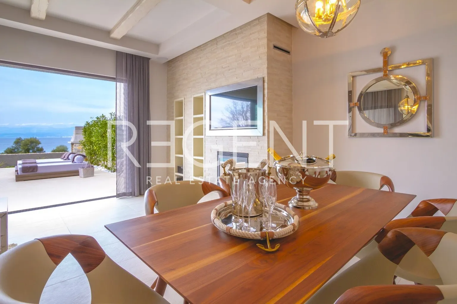 Krk - Luxusní vila k pronájmu 160 m2