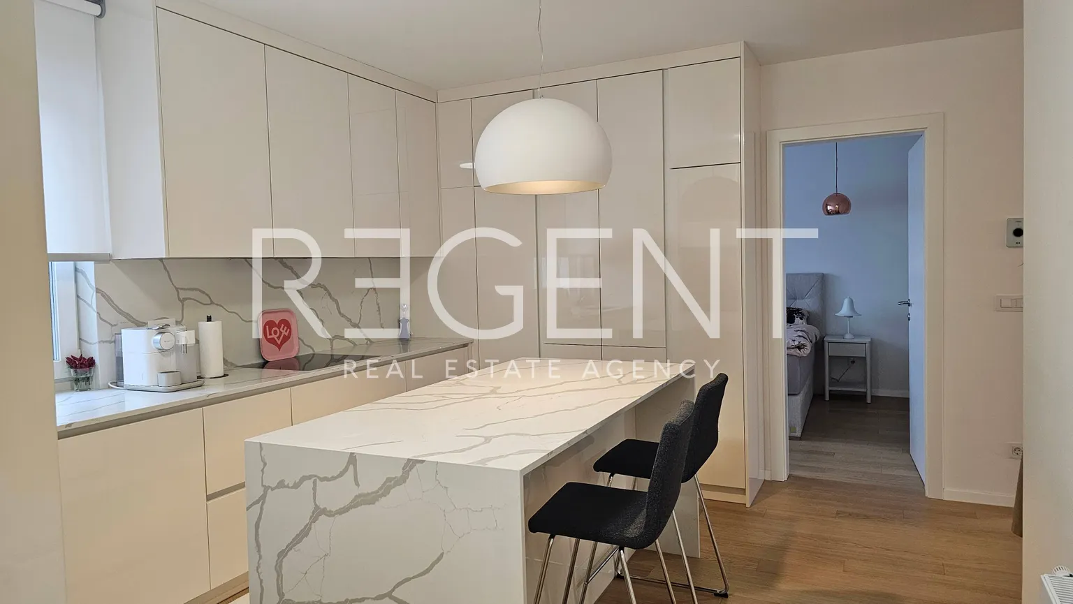 Záhřeb, Trešnjevka - moderní třípokojový penthouse s garážovým stáním 92 m2 novostavba