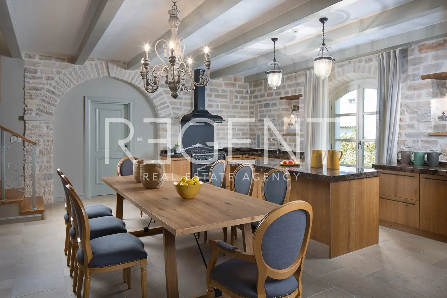 Istria, Poreč - Luxurious authentic villa in a prime location
