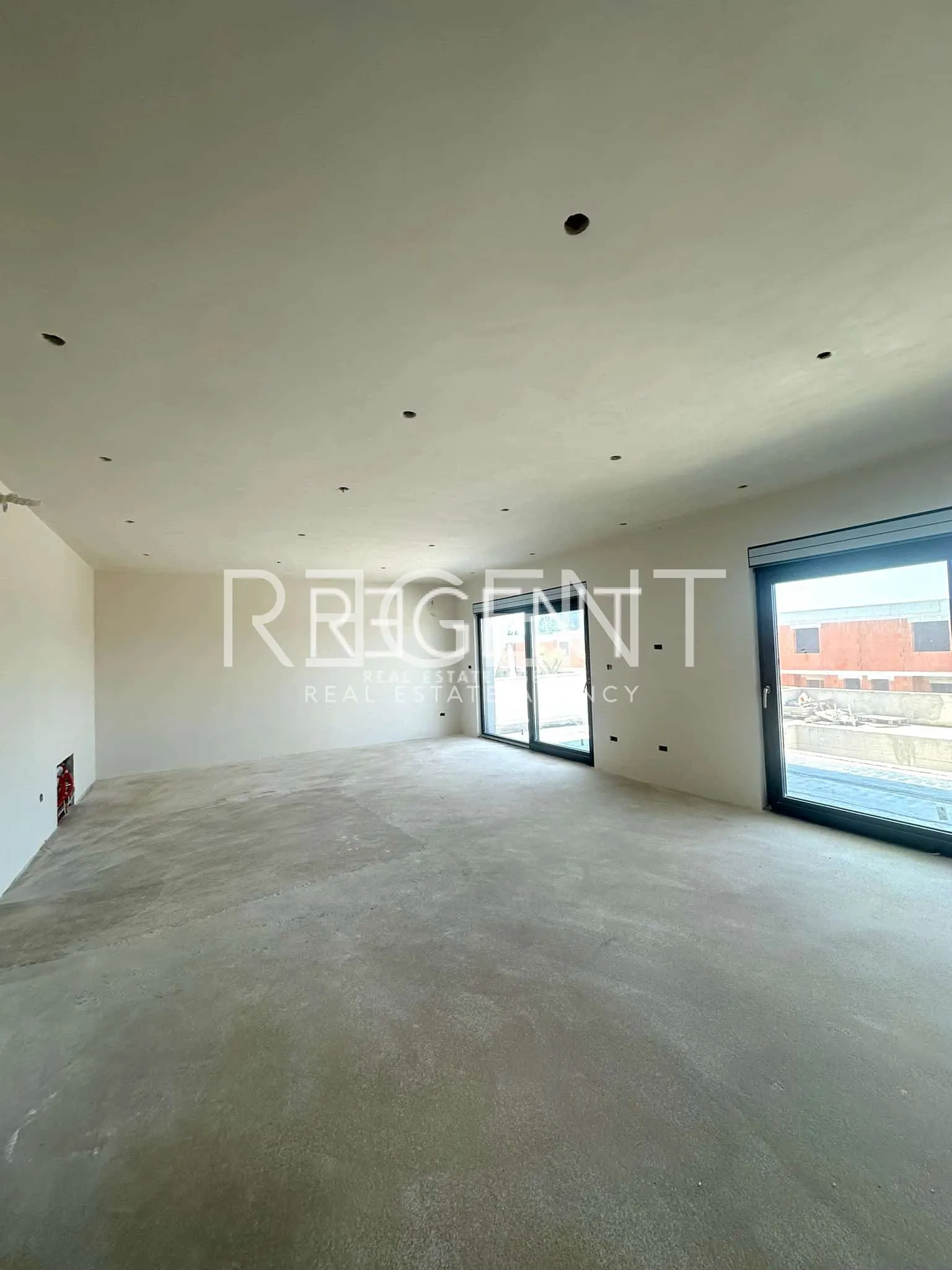 Istra, Medulin - Moderna vila 300 m2
