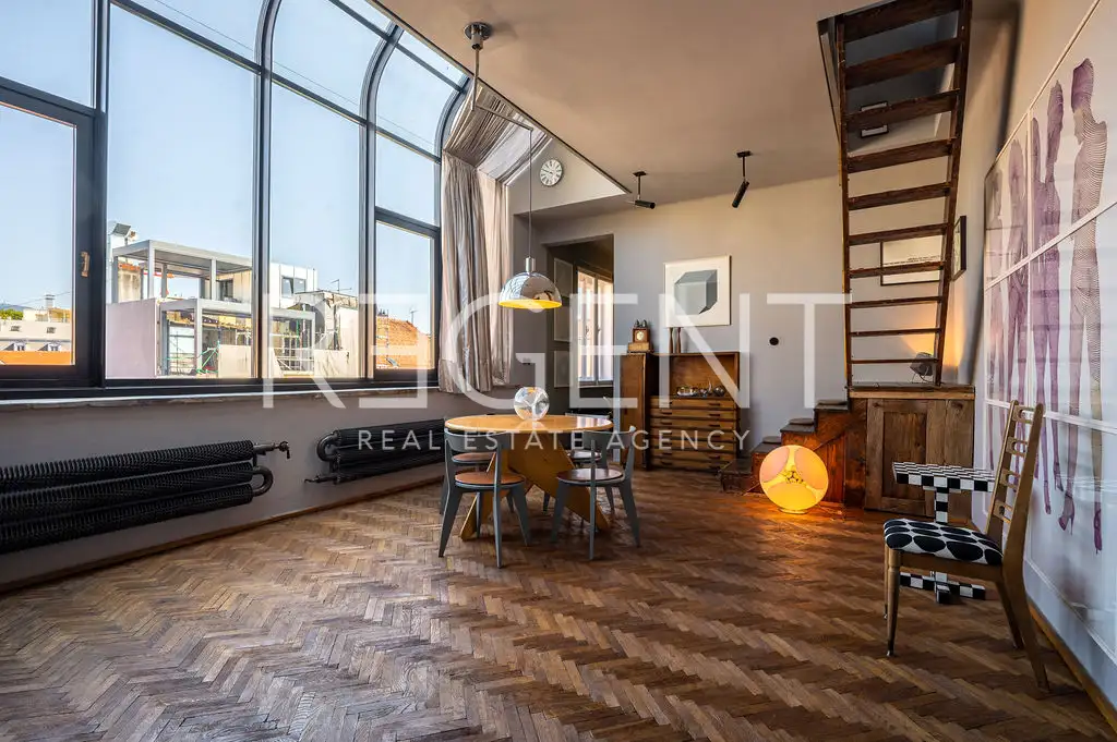 Zagreb, Masarykova – Artistic duplex with 6-meter ceilings