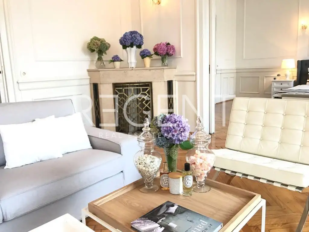 Záhřeb, Dolní město - elegantní třípokojový byt 130 m2 k pronájmu