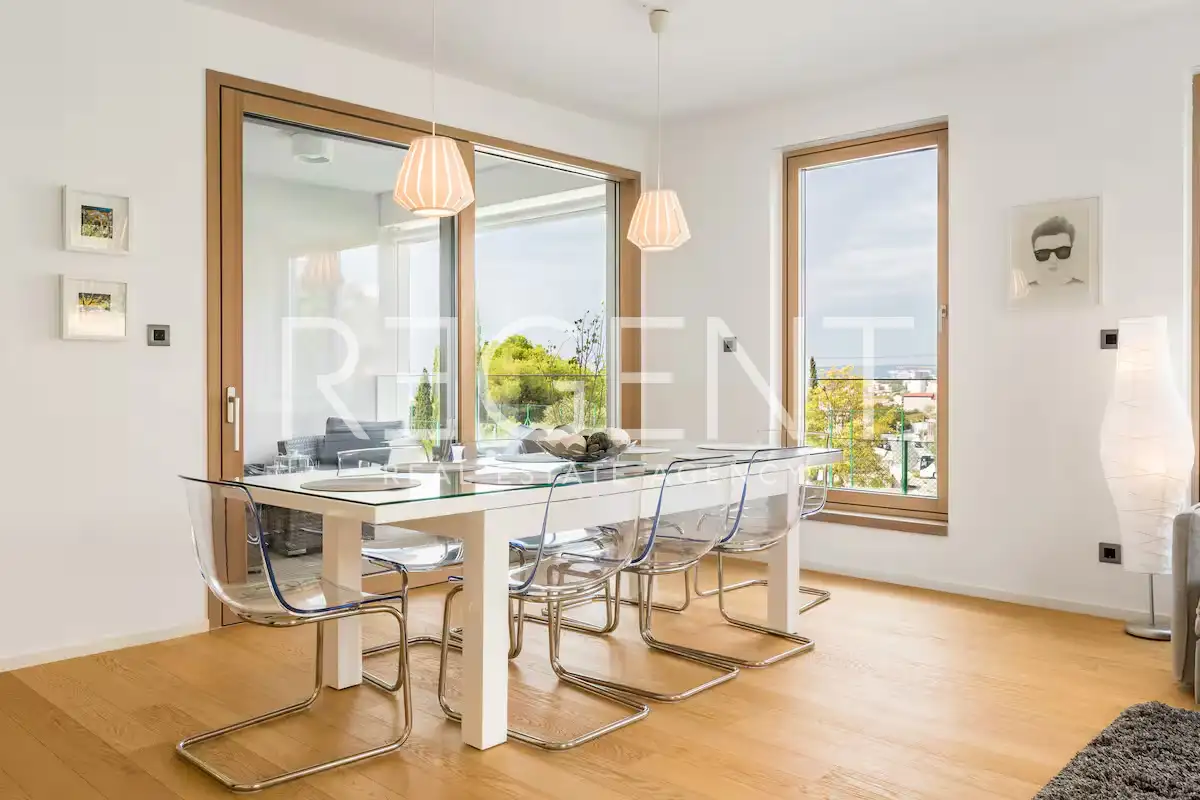 Spalato, Duilovo - Lussuoso appartamento con due camere da letto e loggia