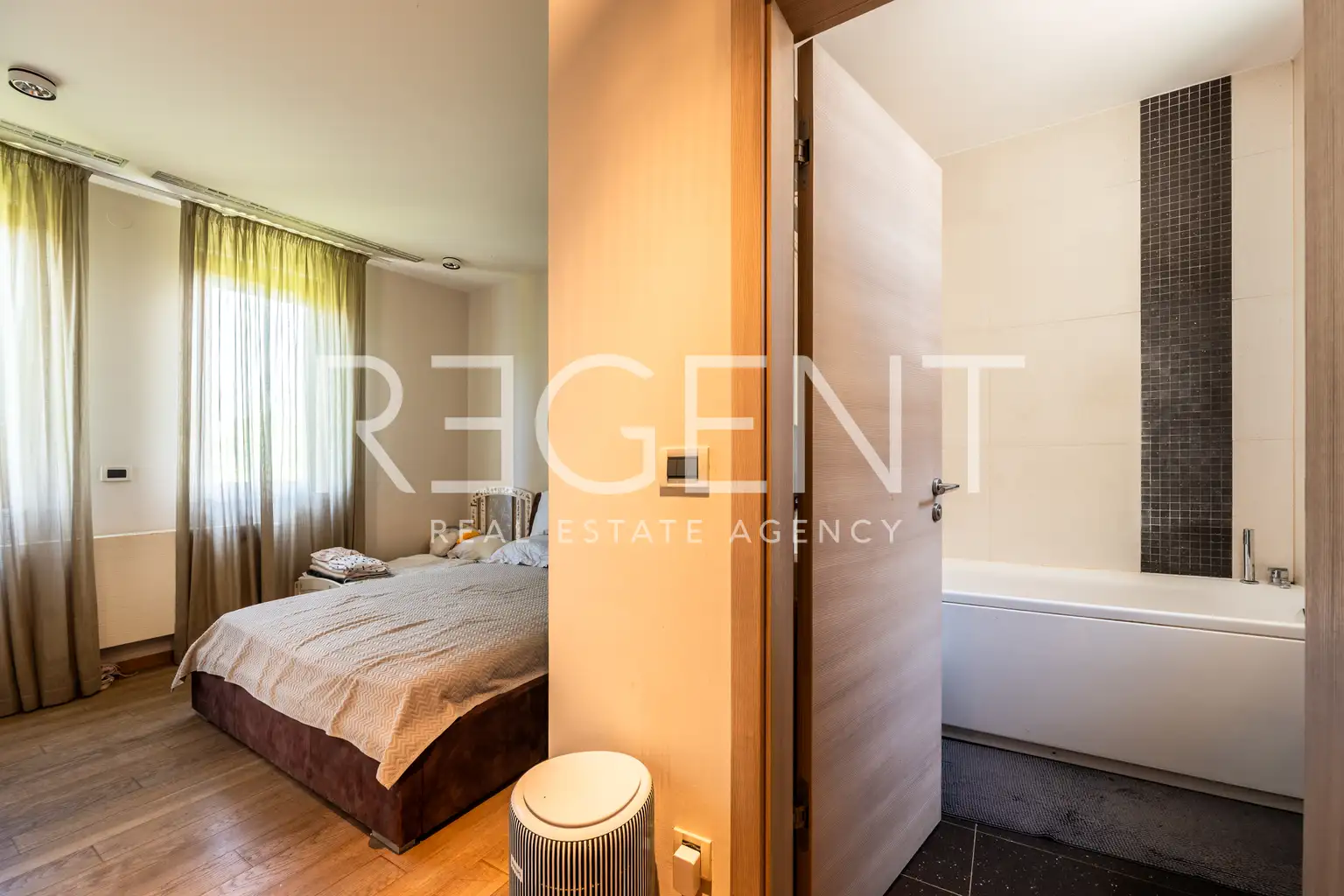 Kuća 376 m², Gornje Prekrižje — parcela 704 m²