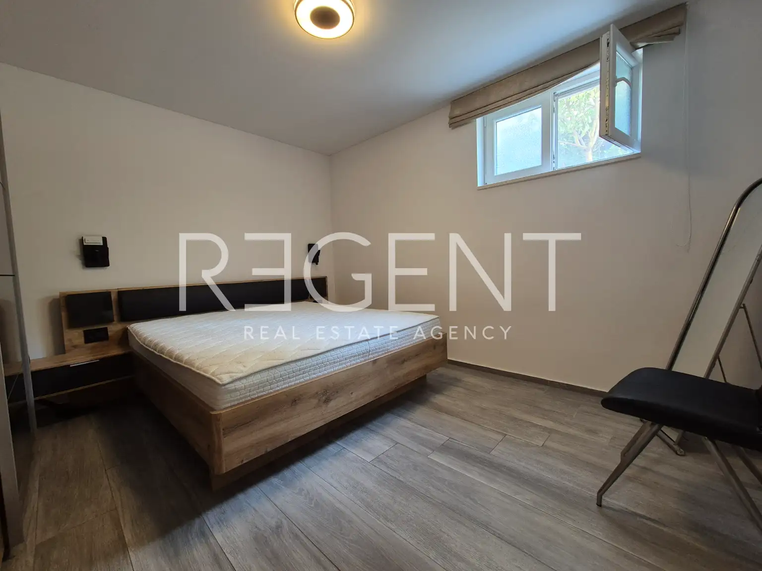 Split, Varoš - Two-bedroom apartment with a parking space in the center of Split