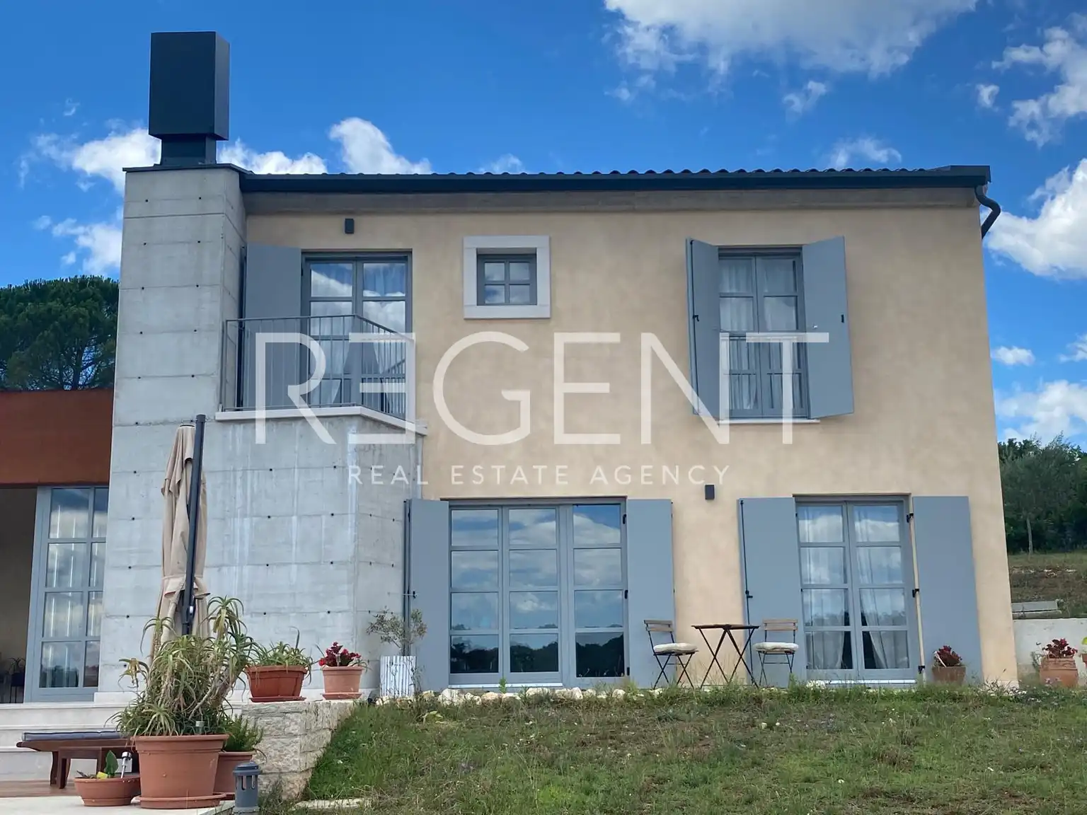 Istra, Kanfanar - Autentična kamena kuća predivnog okruženja