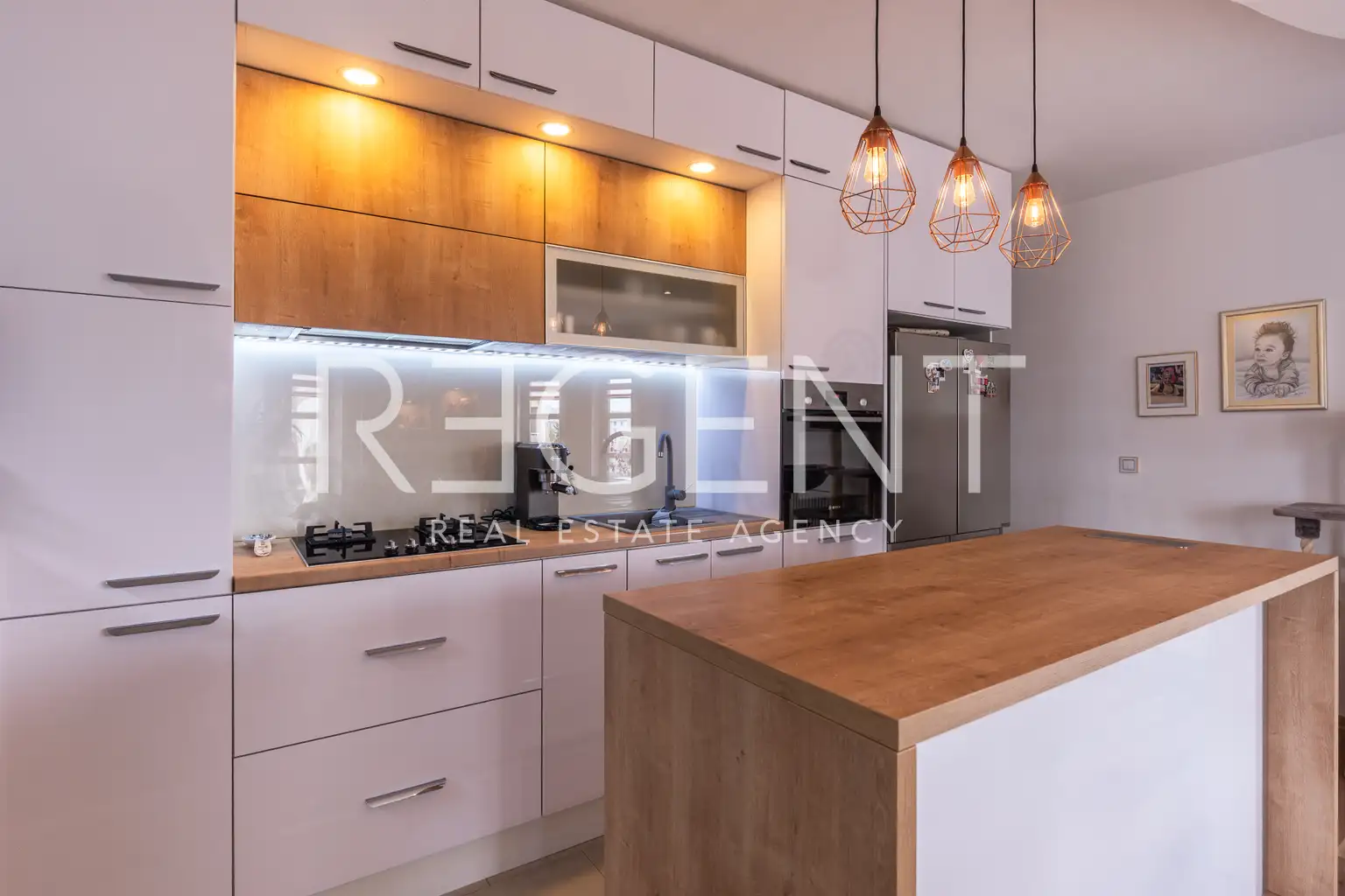 Zagreb, Lanište - Četverosoban stan s terasom i parkingom