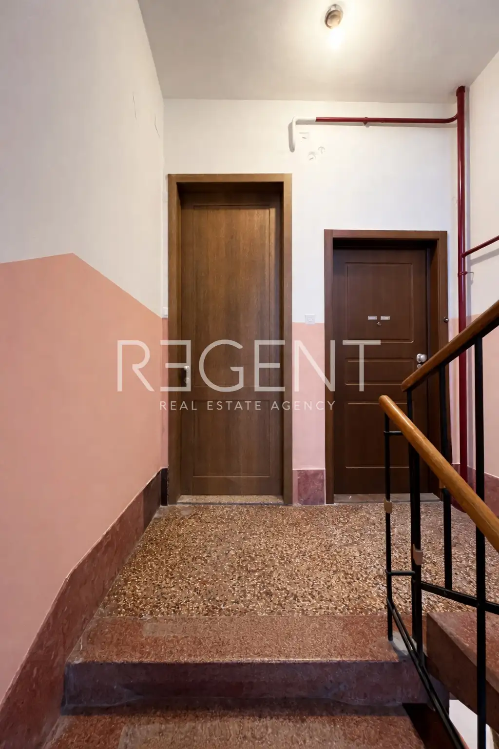 Zagreb, Mandaličina – appartement de deux pièces rénové avec balcon