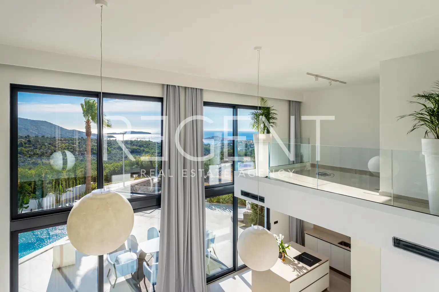 Villa de luxe avec vue dégagée sur la mer dans un endroit exclusif à Primošten