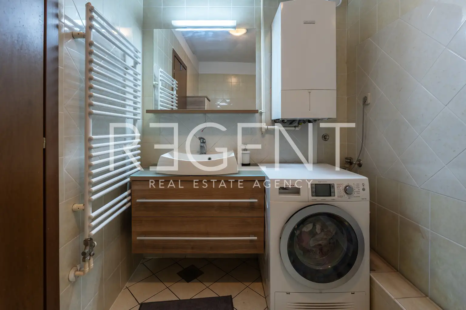 Zagreb, Lanište - Četverosoban stan s terasom i parkingom