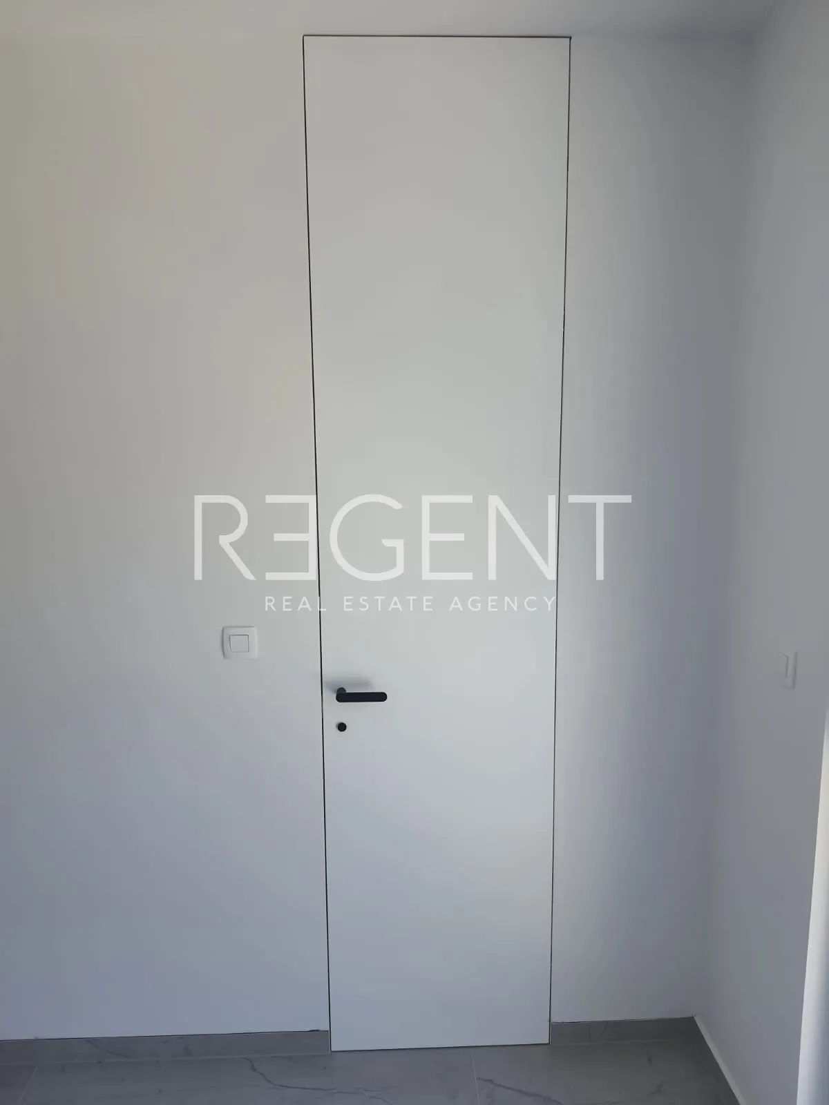 Trogir, Čiovo - Trosoban stan u novogradnji s pogledom na more, 75 m2