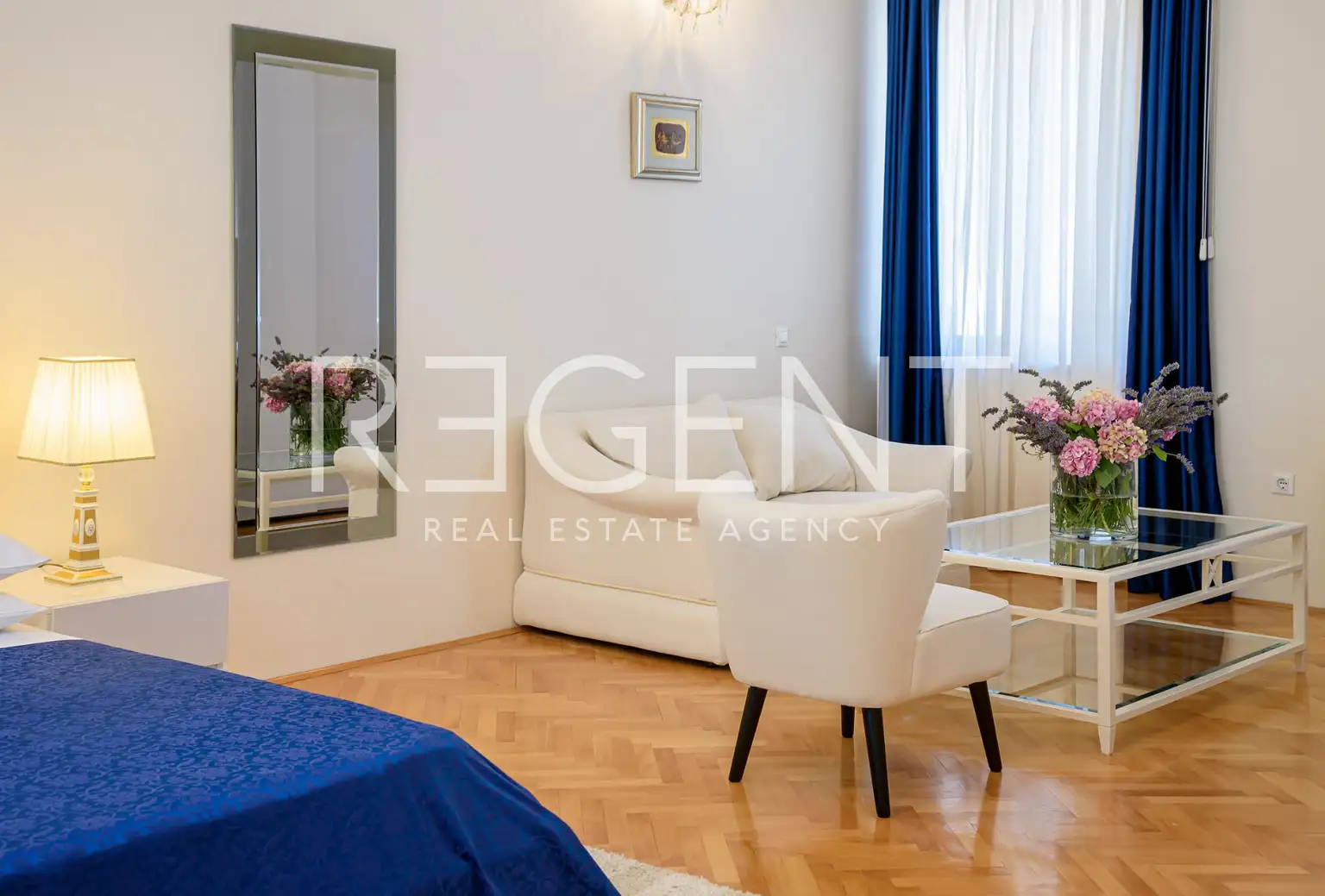 Сплит, Бачвице - Двухуровневая квартира 170 м², 3 комнаты, бассейн, 2 парковочных места
