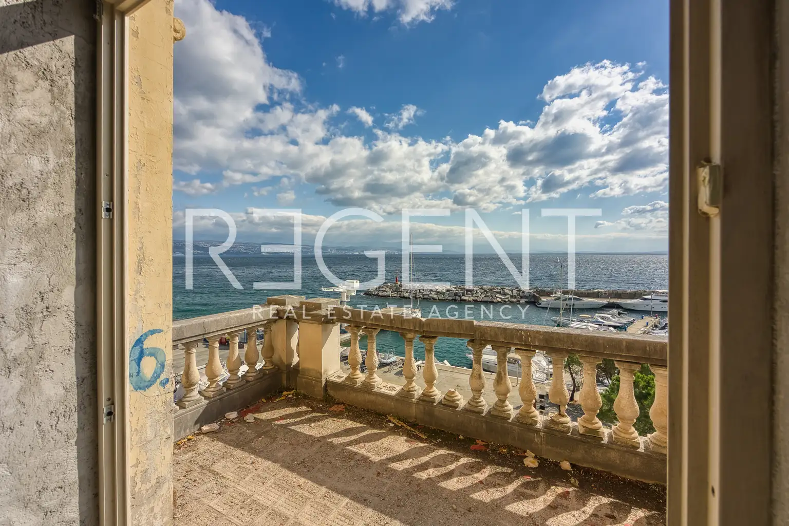 Ičići, Opatijska rivijera – povijesna vila s pogledom na more