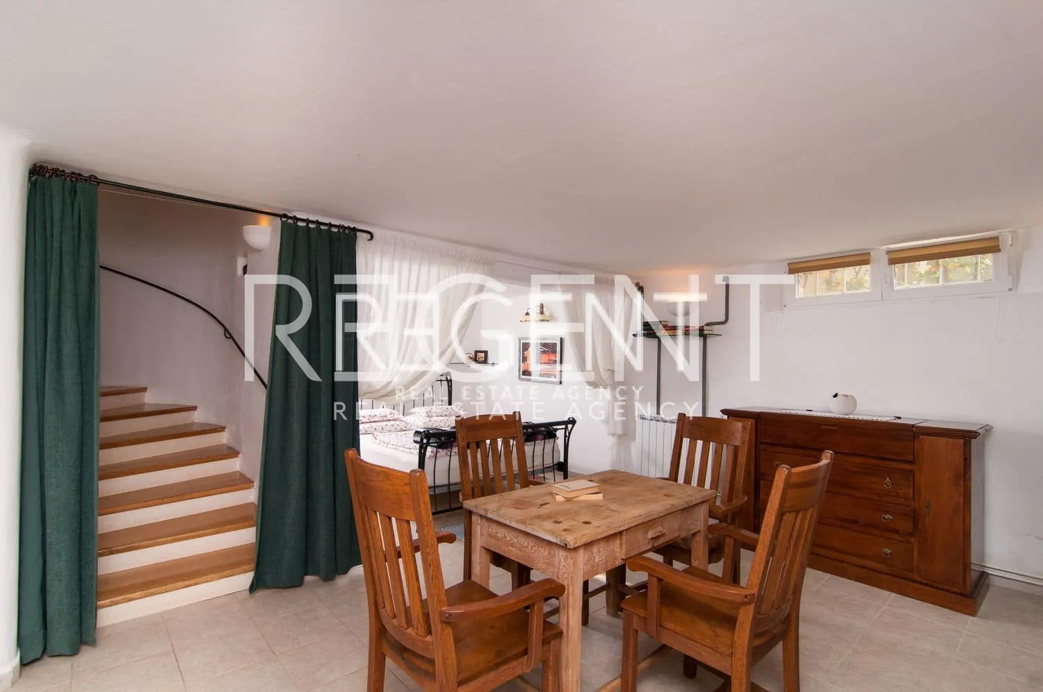 Brač, Mirca - Vila s bazénem u moře 330m2