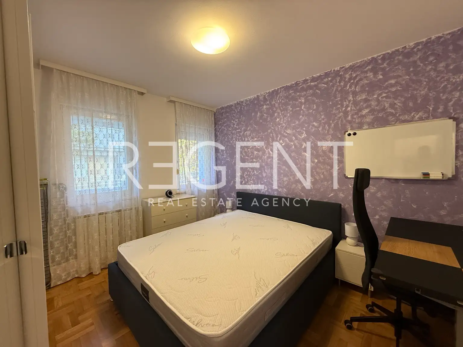 Zagabria, Mlinovi – appartamento trilocale con balcone al piano terra