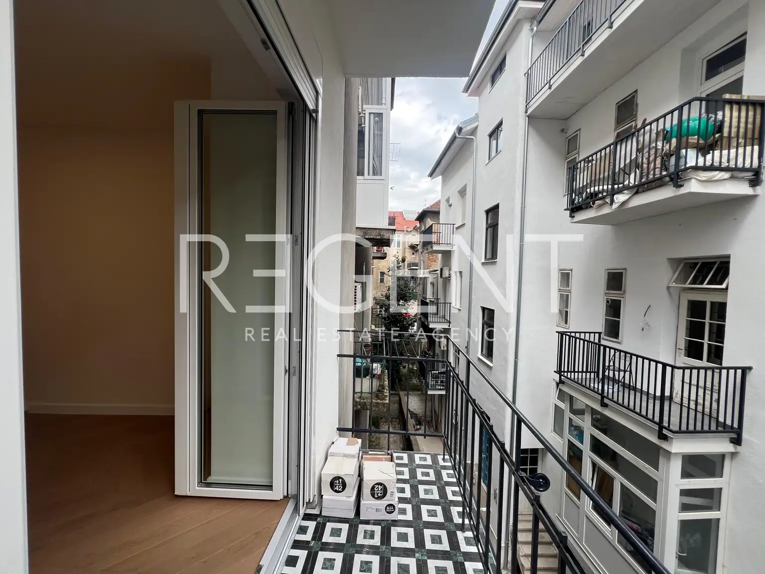 Zagreb, Donji Grad - Stan 47m2, 2. kat, renoviran, 2S