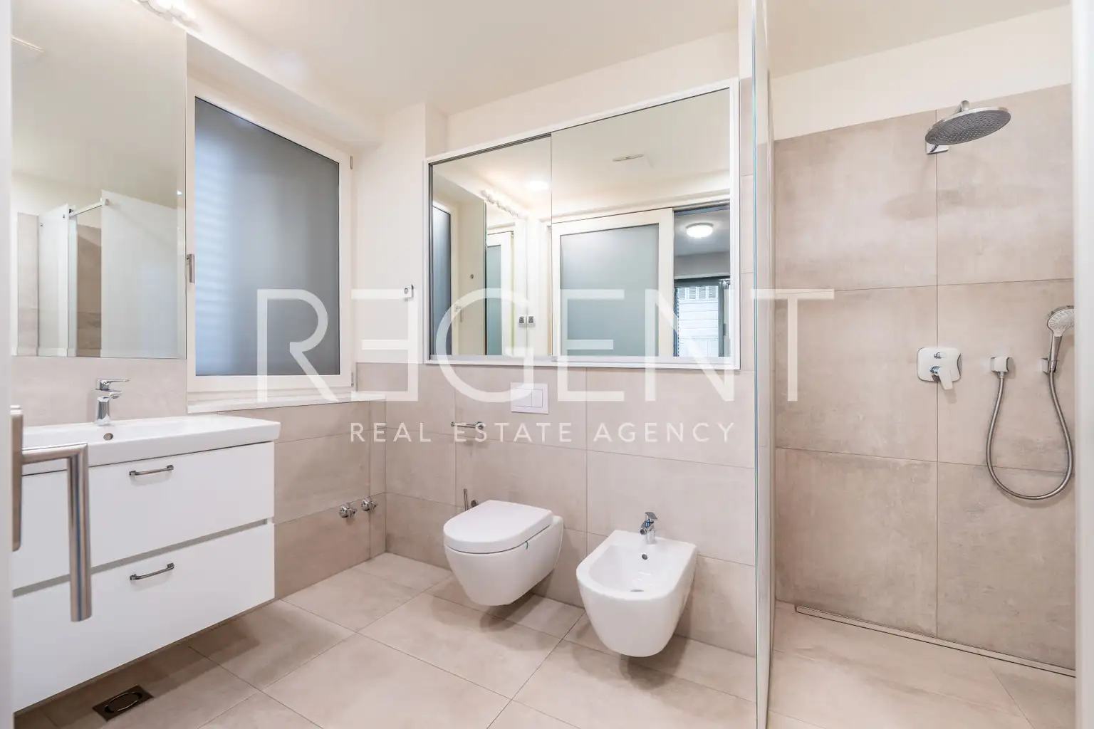 Zagreb, VMDMaksimir - Spacious three-room apartment with a terrace, 110m2, for rent