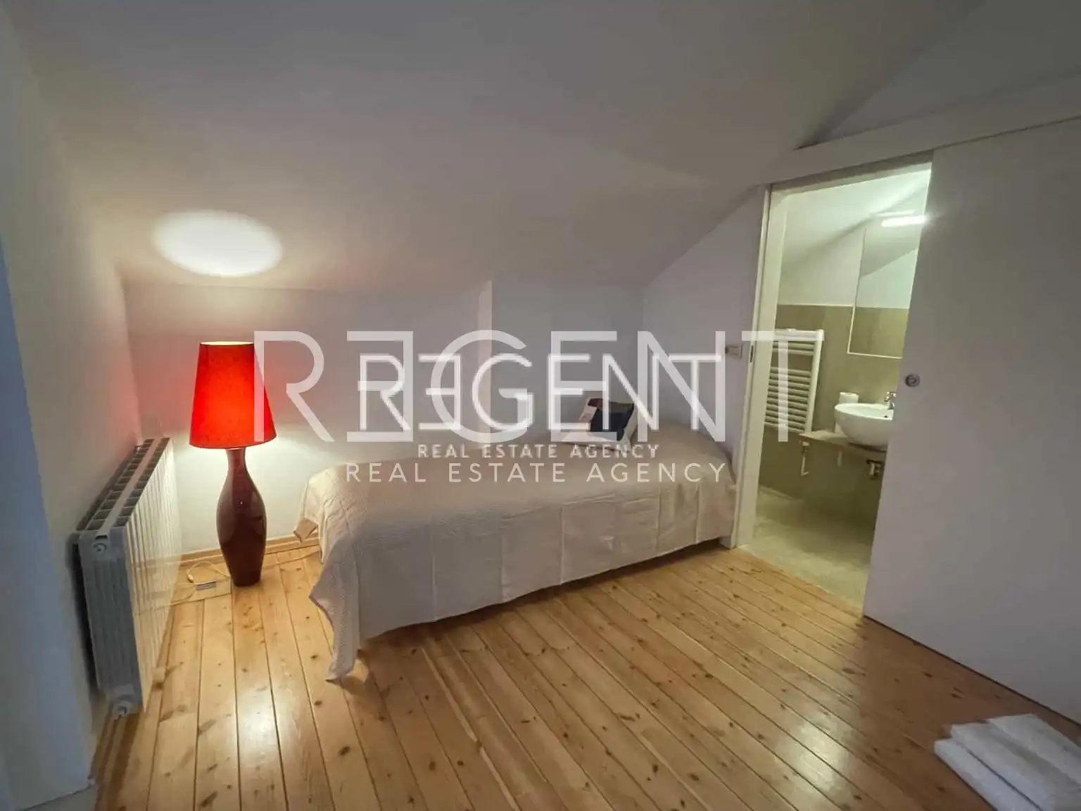 Zagreb, Kvaternikov Trg - Maisonette-Wohnung 150 m2 zu vermieten
