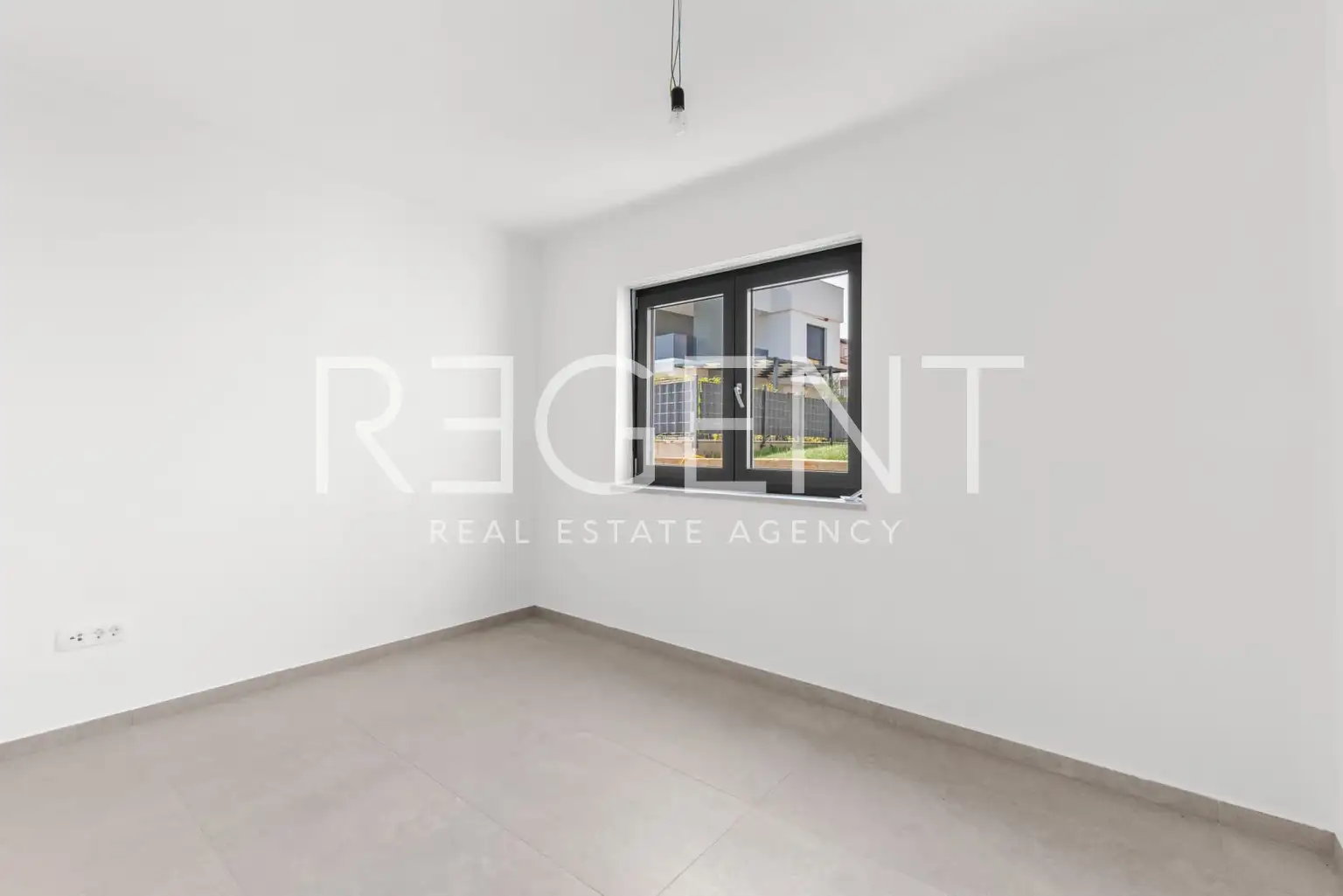 Istra, Vabriga - prostrani stan sa vrtom