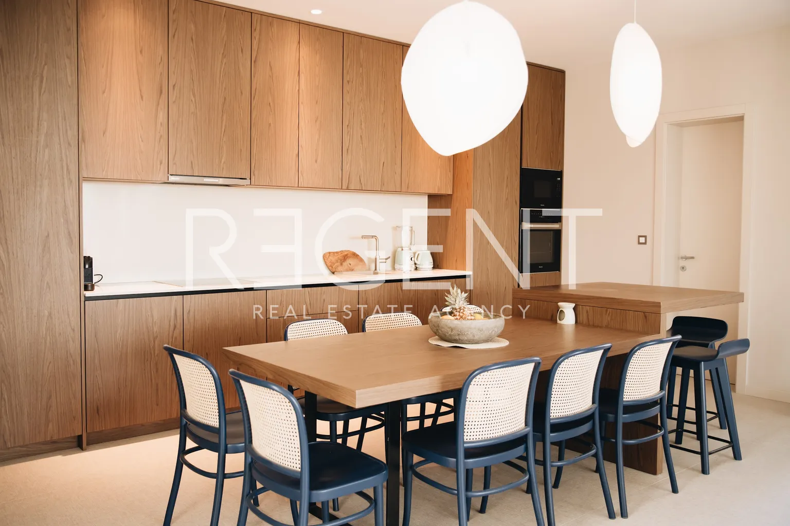 Korčula, Žrnovo - Luxusní rodinná vila 360 m2