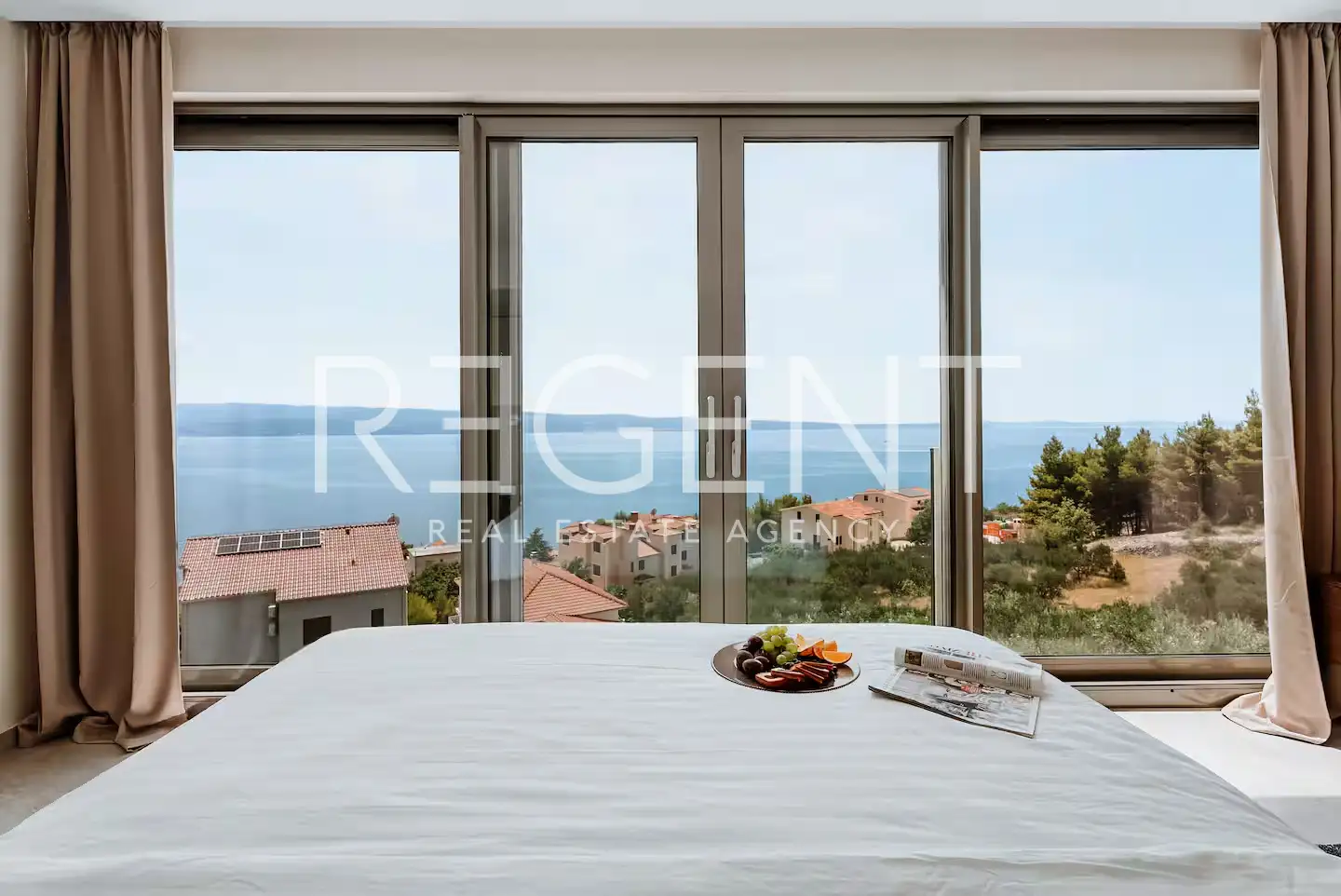 Vila 355 m², bazen, wellness i pogled na more – Split, Jesenice