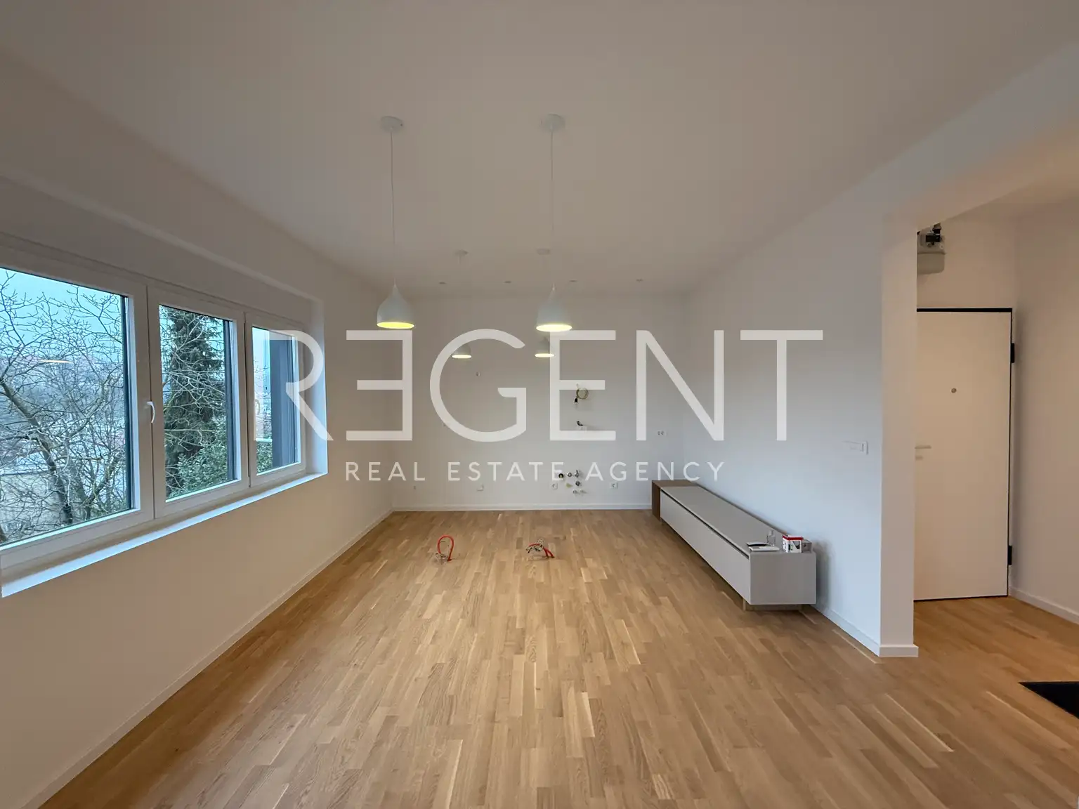 Zagreb, Srebrnjak - moderan trosoban stan u novogradnji