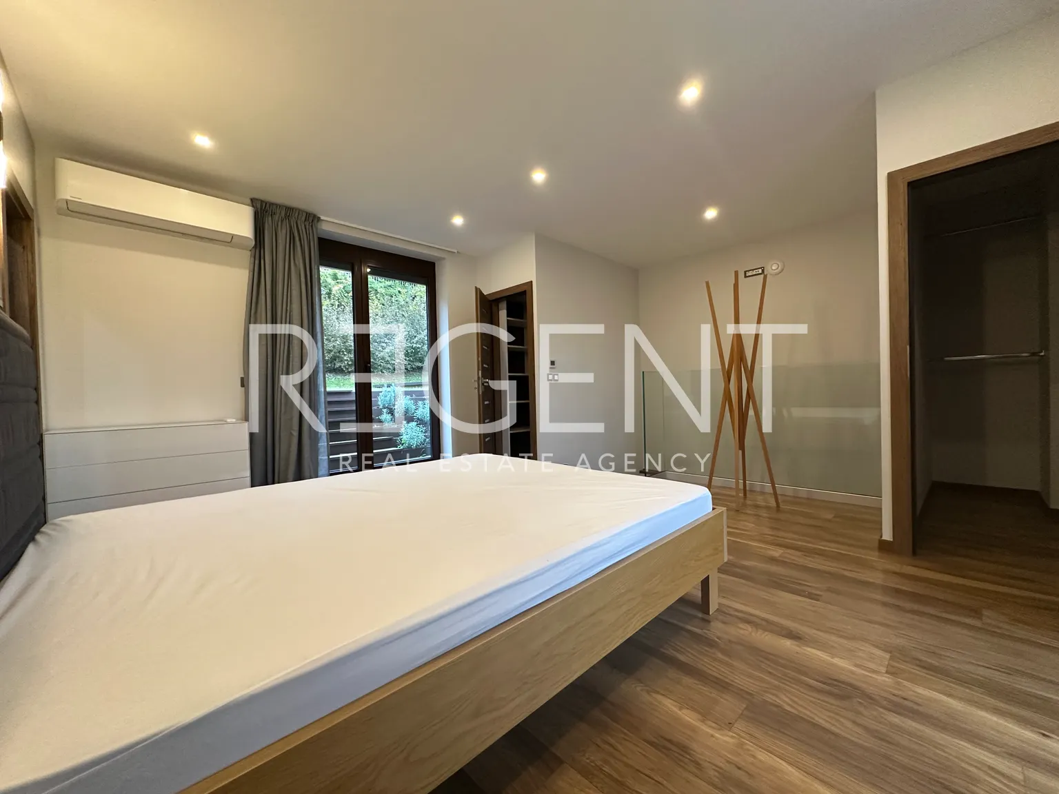 Zagreb, Gračani - Ekskluzivna vila 450 m2