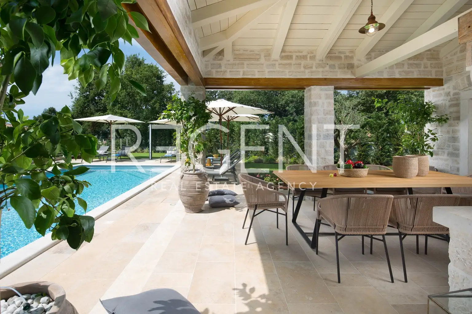 Istria, Poreč - Luxurious authentic villa in a prime location
