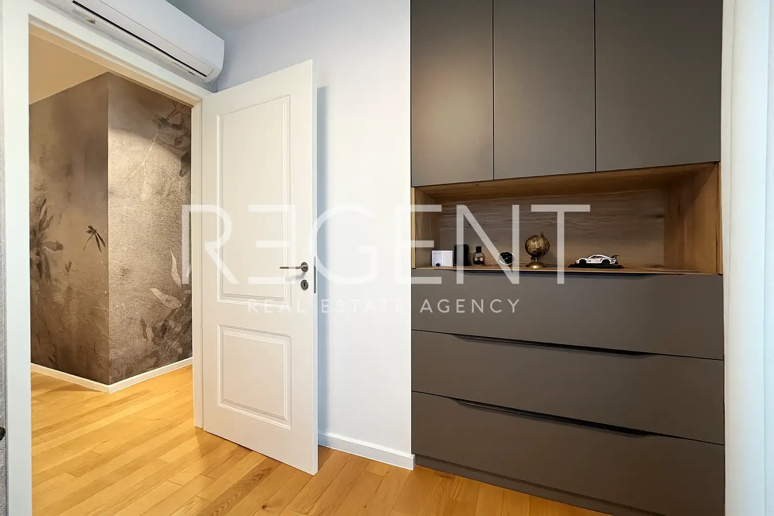 Zagreb, Sesvete - sodoben štirisobni penthouse