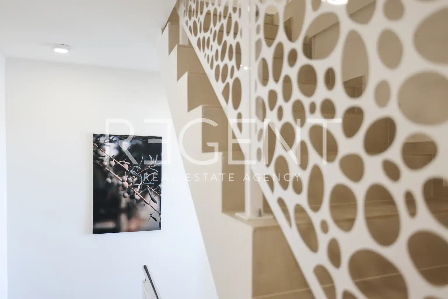 Privlaka - Dom szeregowy z basenem i tarasem na dachu.