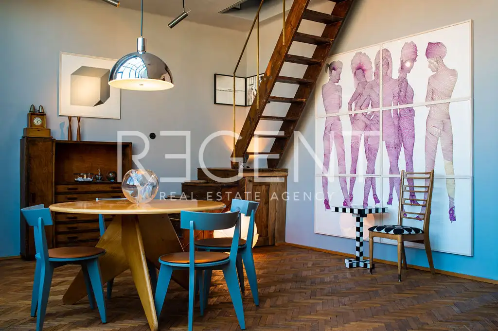 Zagreb, Masarykova – Artistic duplex with 6-meter ceilings