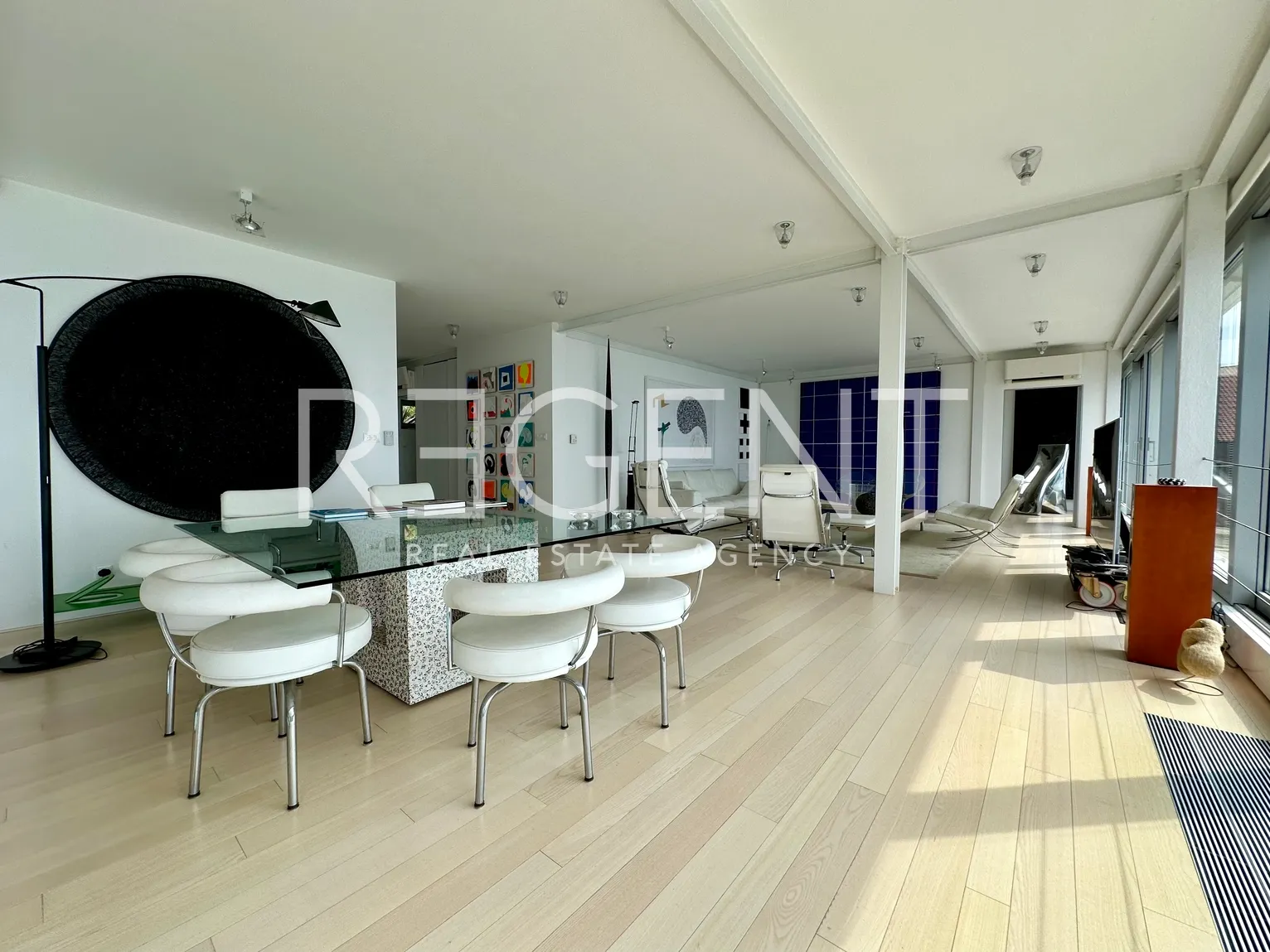 Rijeka - Moderní vila v první řadě u moře 600 m2