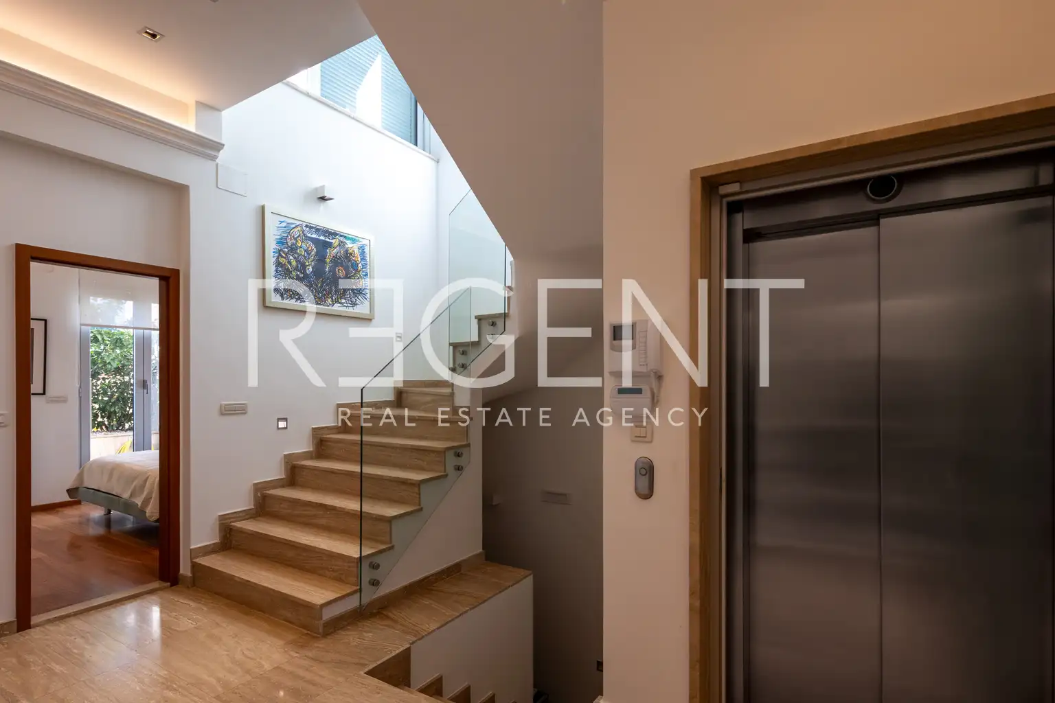 Dubrovnik, Lapad – penthouse 268 m², krovna terasa, bazen, garaža