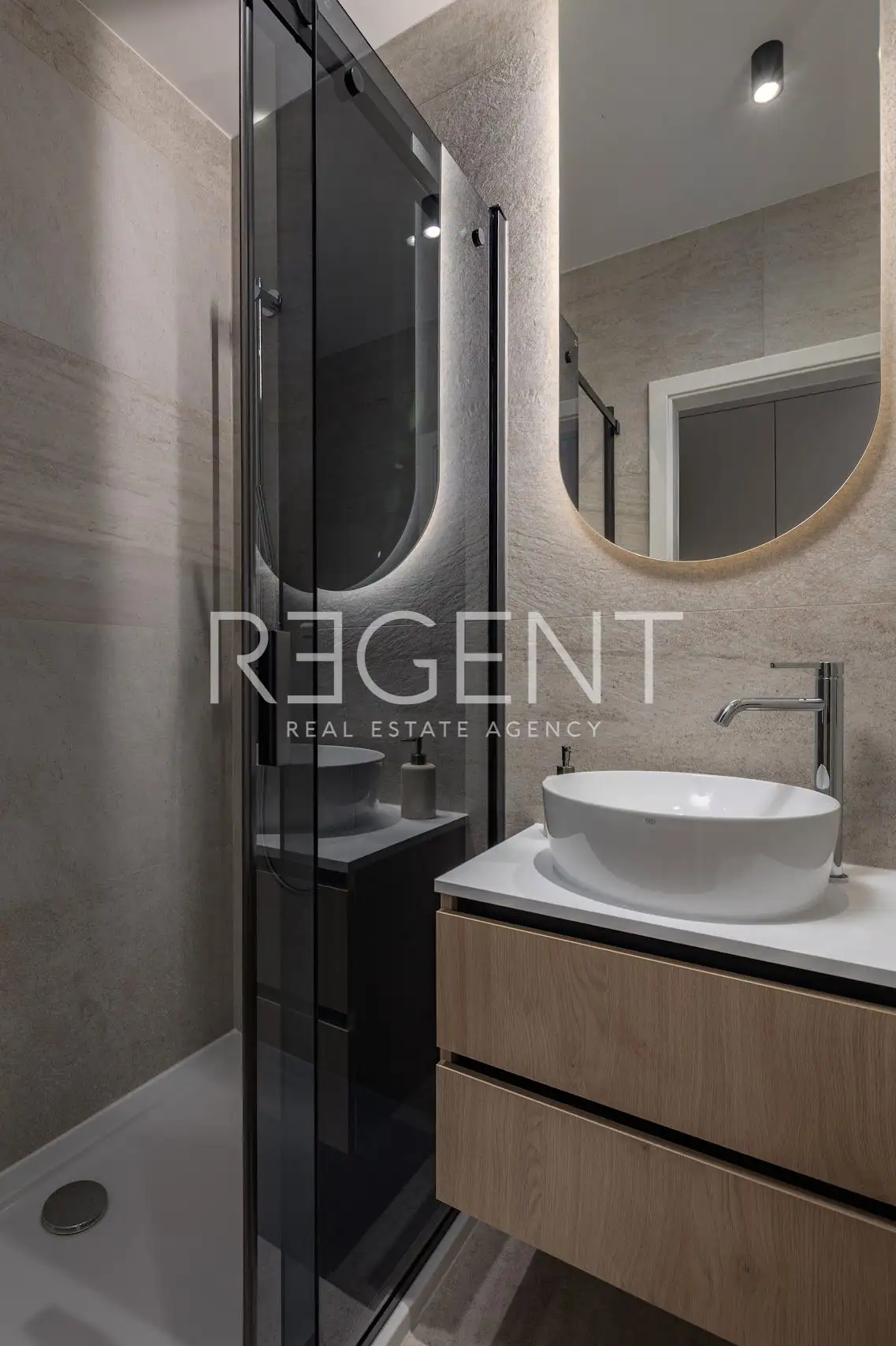 Zagreb, Rudeš - Luksuzan penthouse za život i investiciju