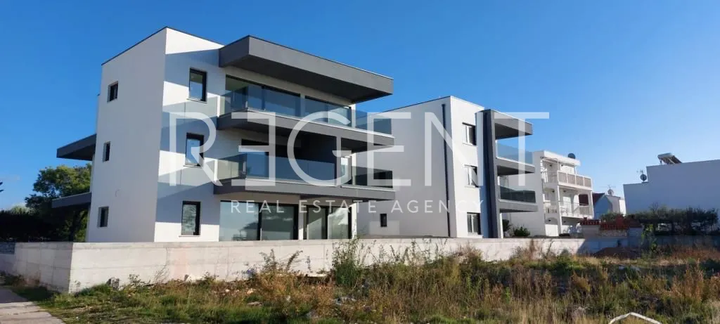 Šibenik, Rogoznica - Penthouse v novostavbě, 112,25m2