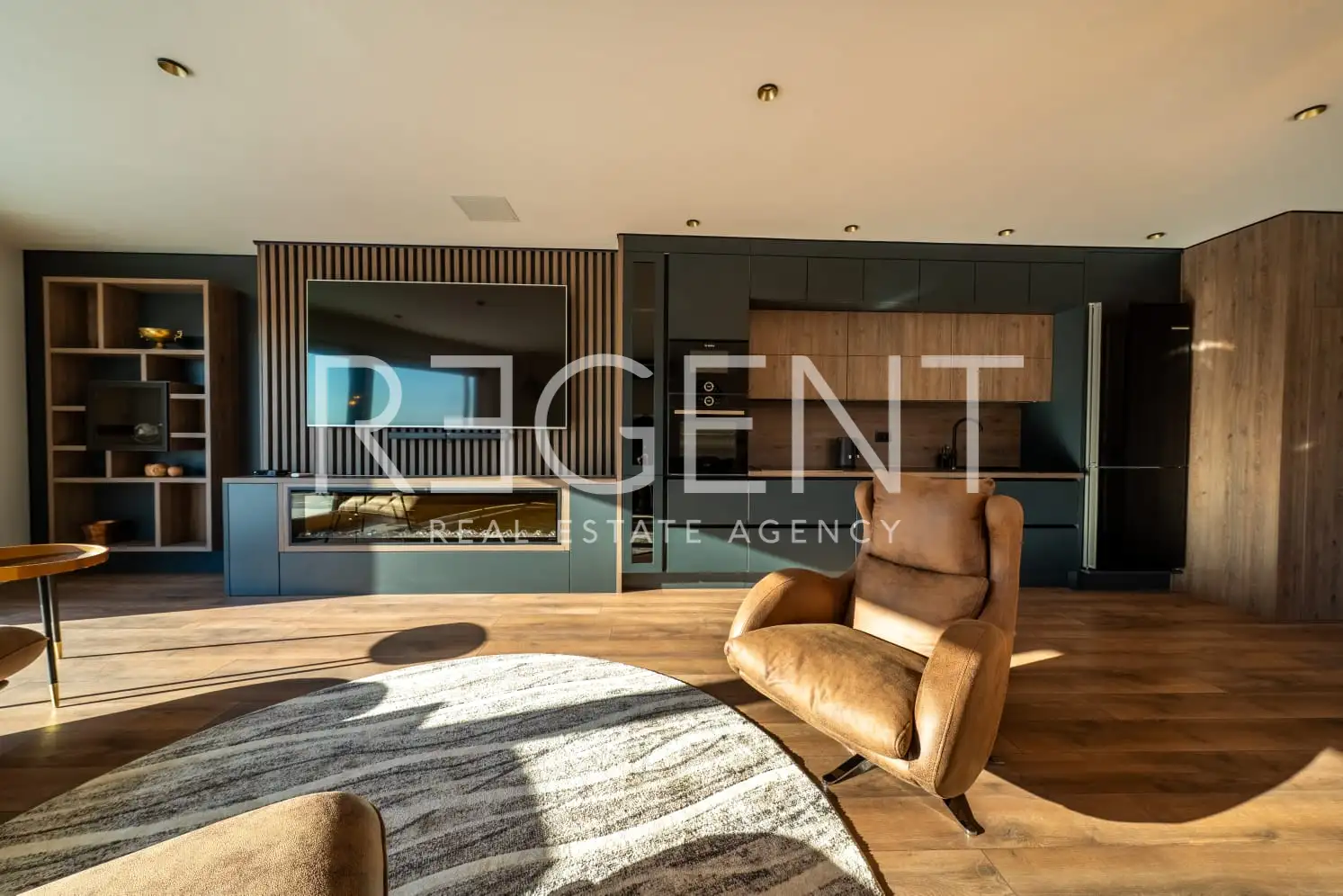 Split, Strožanac - Modern villa with sea view, pool and auxiliary building 50 m2