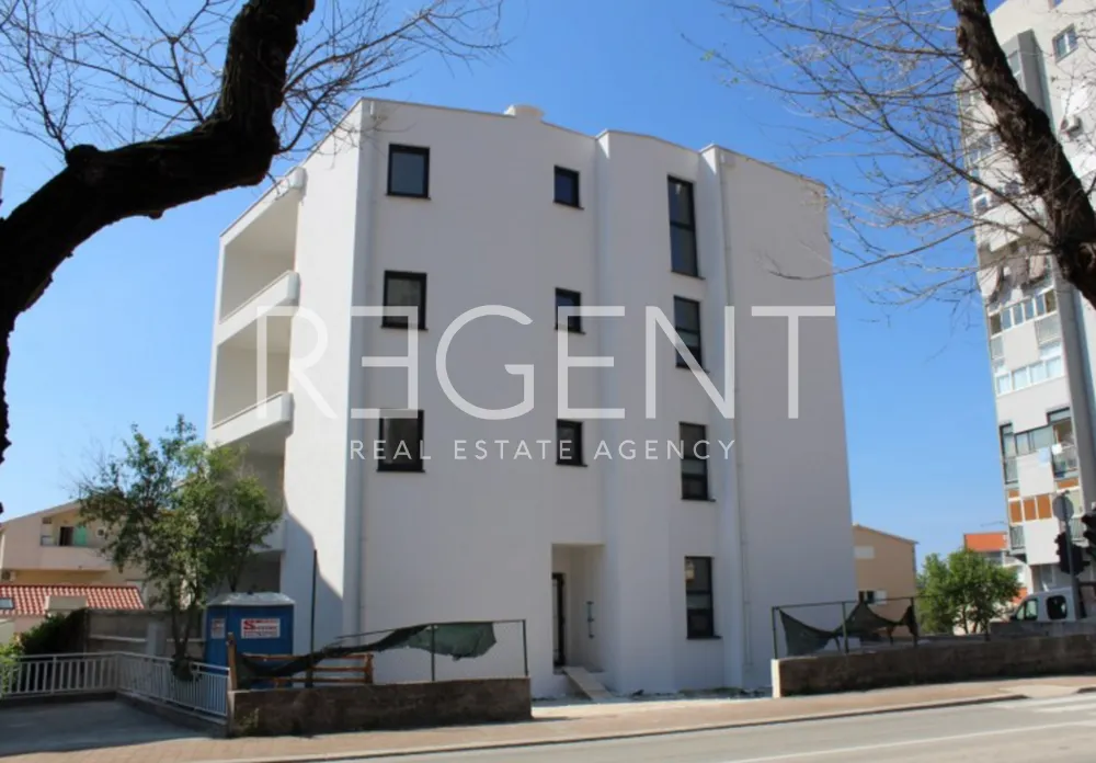 Makarska - Penthouse 117 m2 u novogradnji