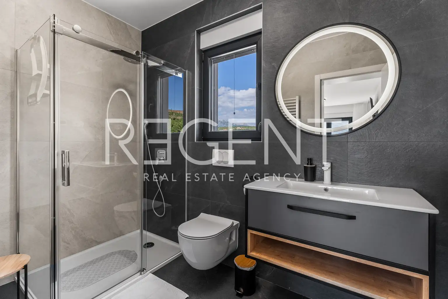 Zadar, Rovanjska - Newly built villa with a pool and sea view
