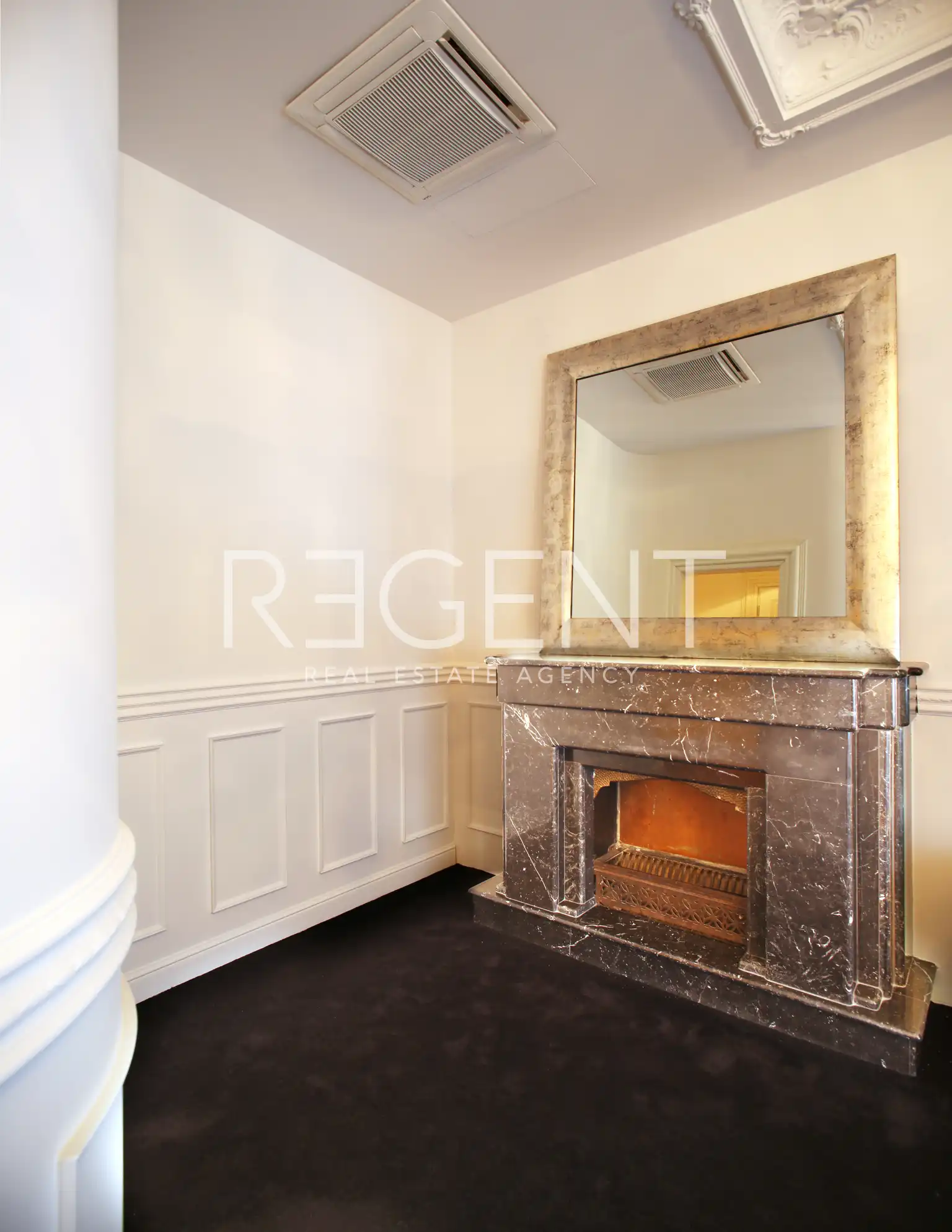 Zagreb, Donji grad, Marulićev trg – luksuzan ured od 280 m² za najam