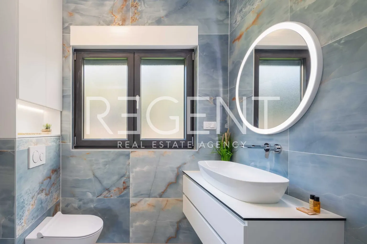 Rogoznica – Luxusní vila 200 m2 u moře