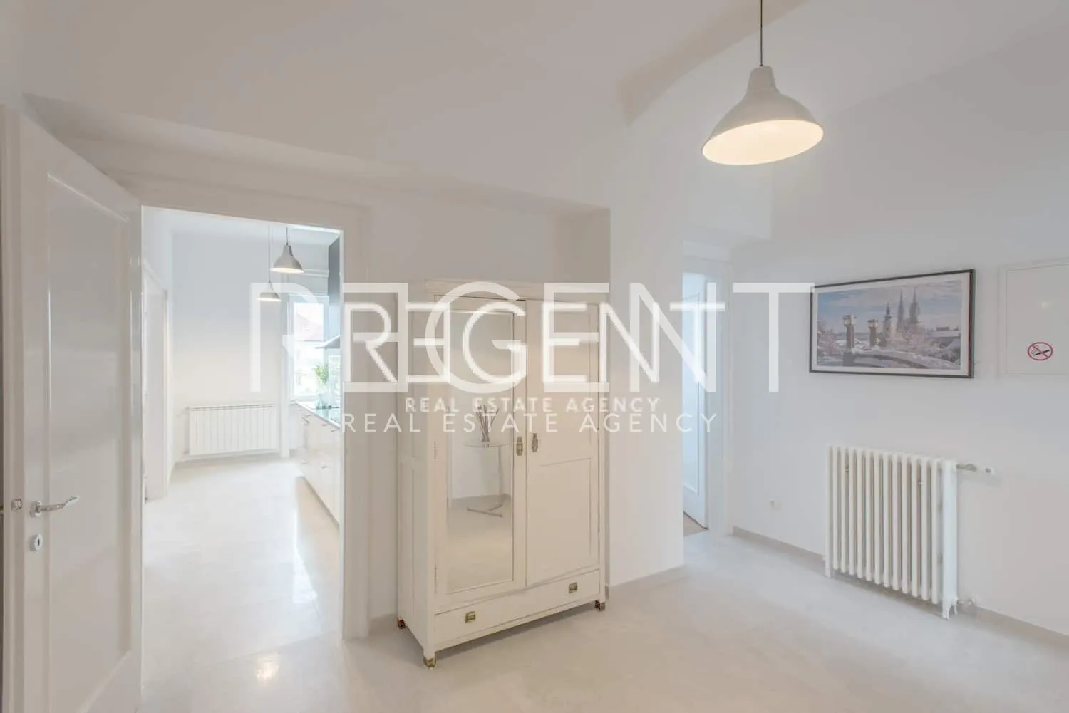 Záhřeb, Draškovićeva - Čtyřpokojový byt 120 m2, Pronájem