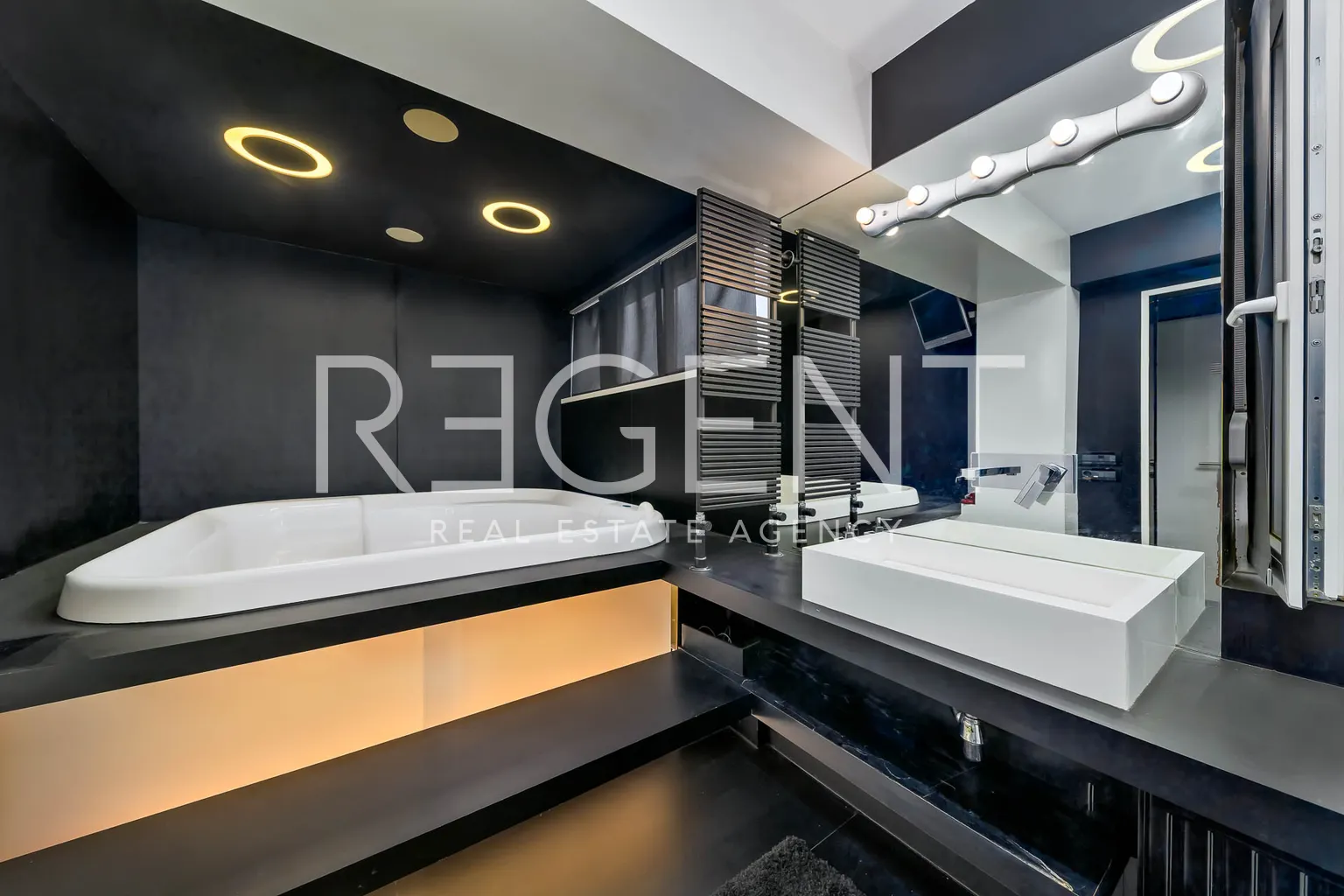 Záhřeb, Šalata – Luxusní designový penthouse 253m2